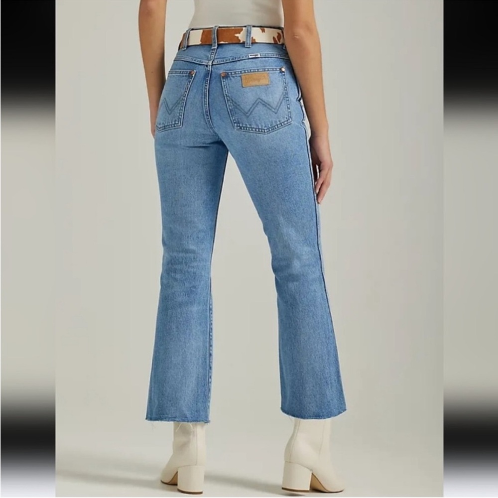 Wrangler Wrock 627 high rise flare size 27 NWT